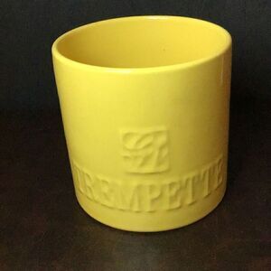 Gourmet cup/bowl by Concu Par Village du Gourmet ￼